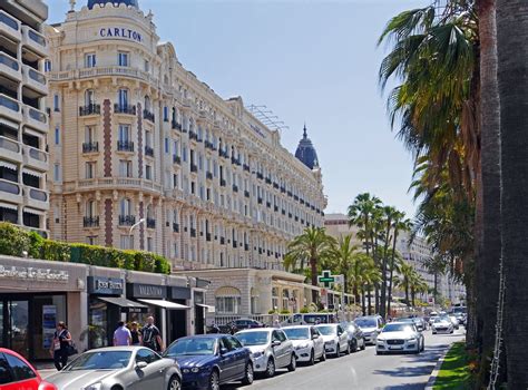 casino cannes parking/